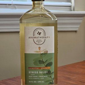 Bath and Body Works Aromatherapy Stress Relief Body Wash & Foam Bath